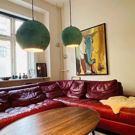 Apartmentincopenhagen 1581 *